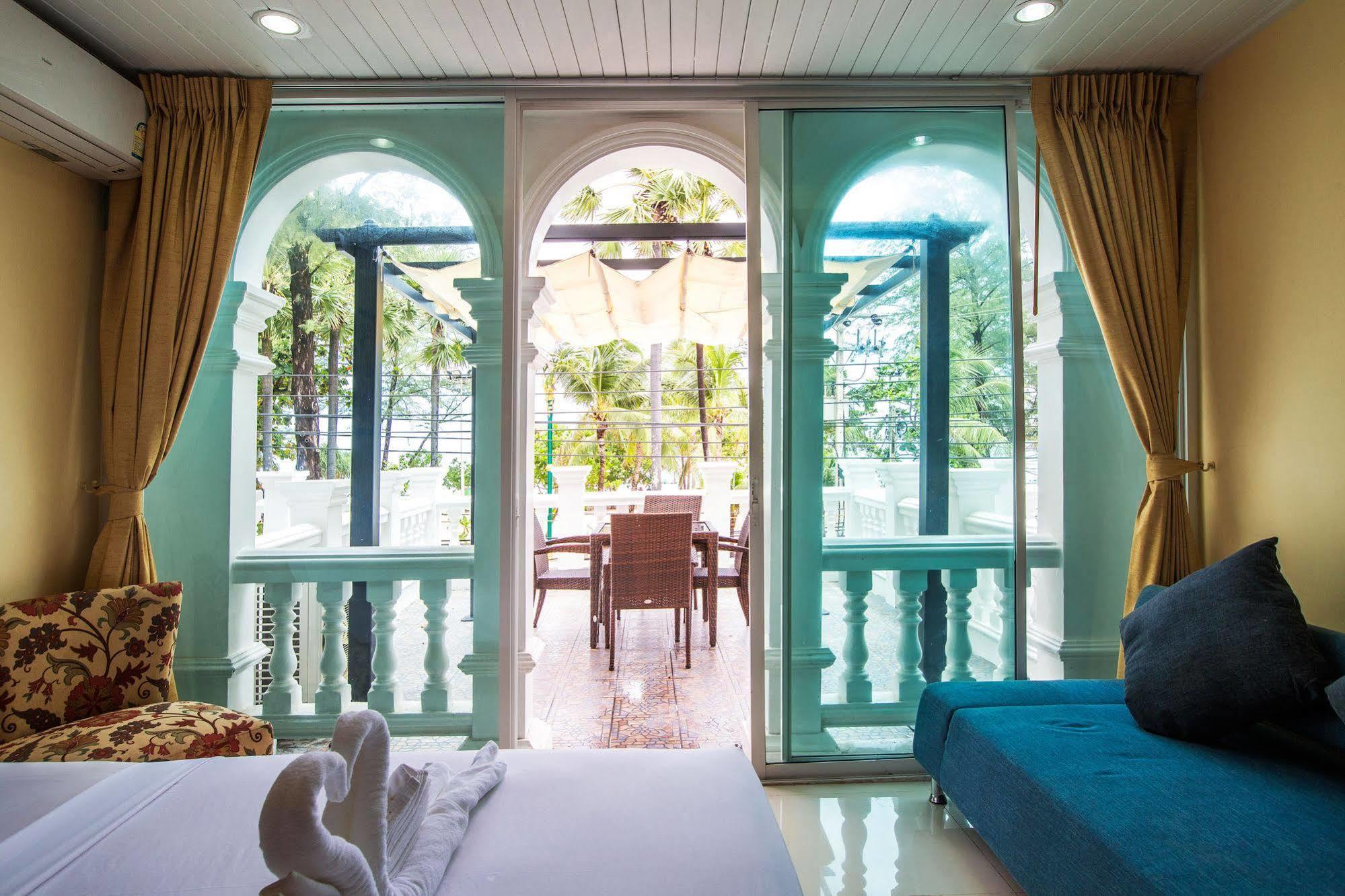 Patong Marina Hotel By Lofty Buitenkant foto