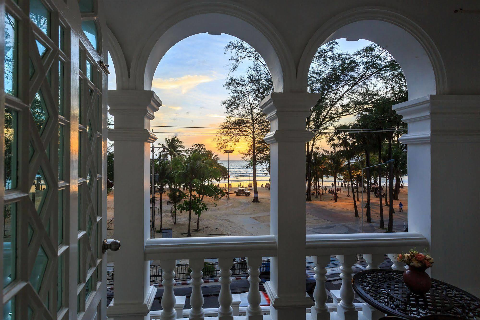 Patong Marina Hotel By Lofty Buitenkant foto